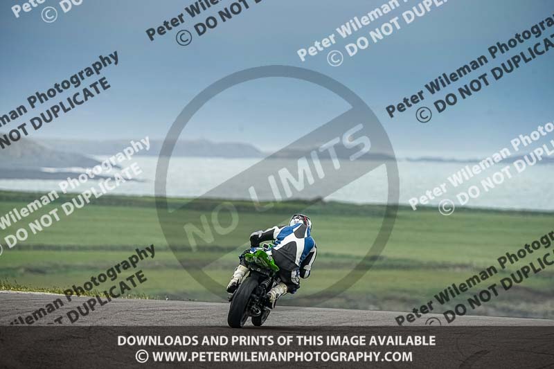 anglesey no limits trackday;anglesey photographs;anglesey trackday photographs;enduro digital images;event digital images;eventdigitalimages;no limits trackdays;peter wileman photography;racing digital images;trac mon;trackday digital images;trackday photos;ty croes